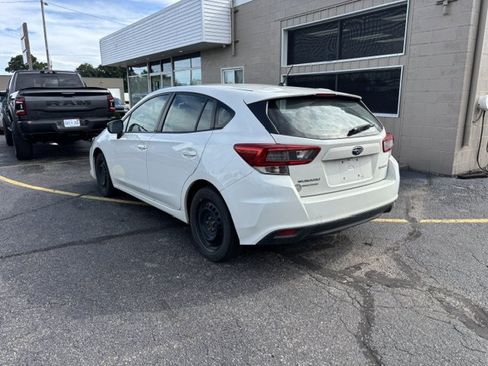 Used 2021 Subaru Impreza 2.0i AWD/4WD image 5