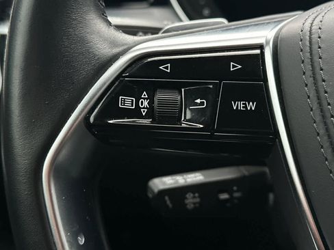 Used 2020 Audi A8 L 4.0T w/ Executive Package image 22
