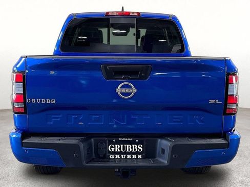 Used 2024 Nissan Frontier SL w/ Technology Package RWD image 5
