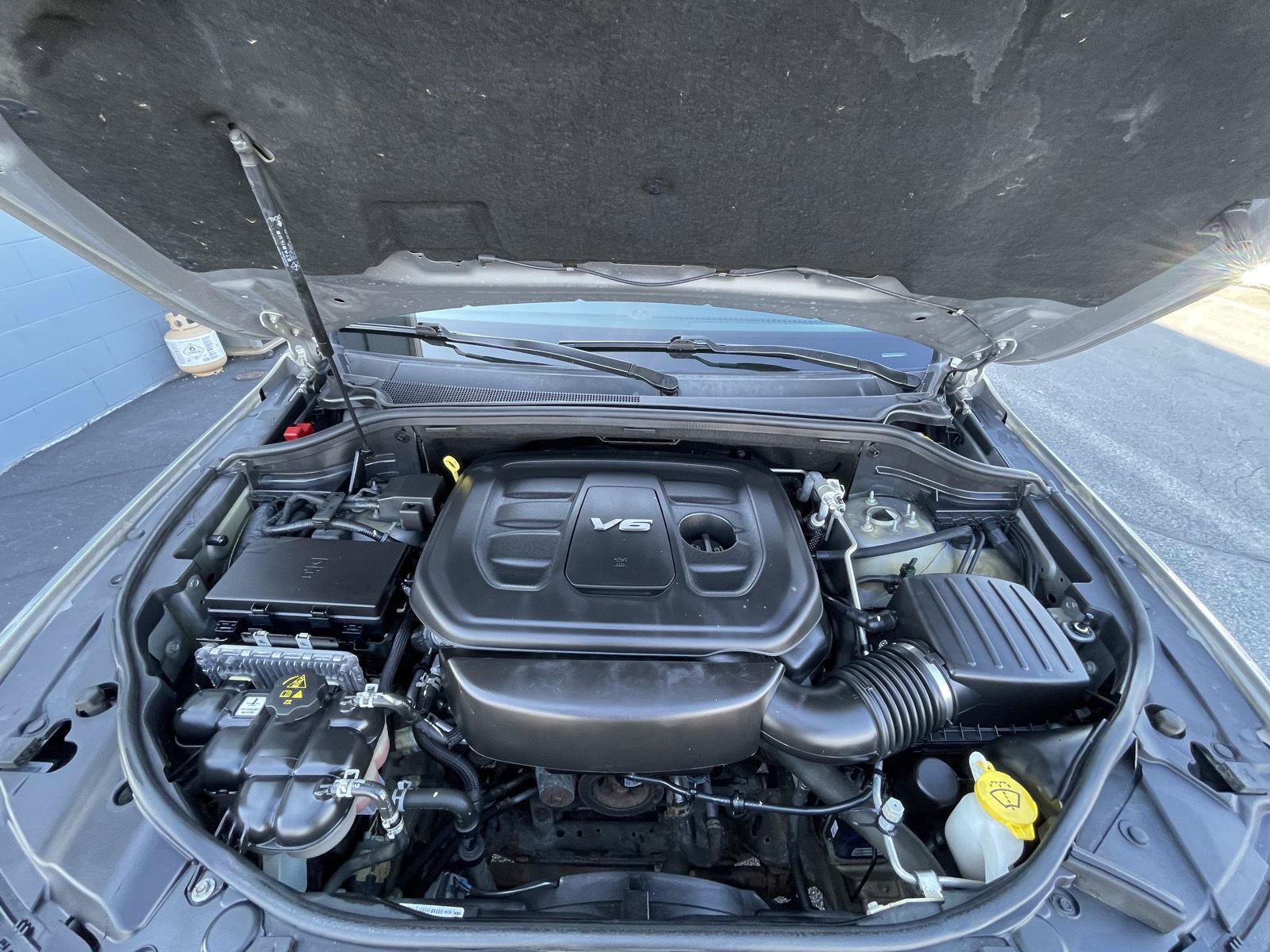 Used 2018 Jeep Grand Cherokee Altitude AWD/4WD image 29