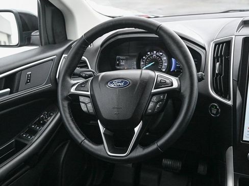 Certified 2024 Ford Edge SEL w/ Convenience Package image 32