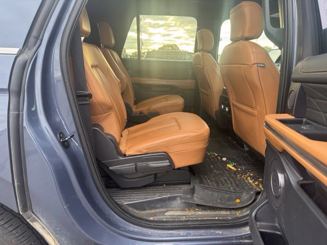 Used 2023 Ford Expedition Max Platinum AWD/4WD image 14