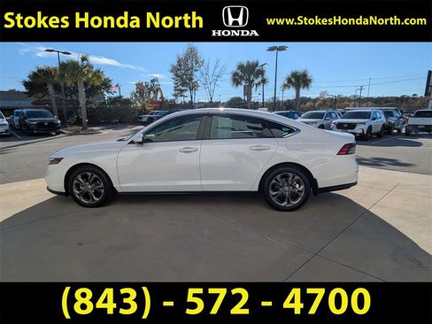 Certified 2024 Honda Accord EX image 7