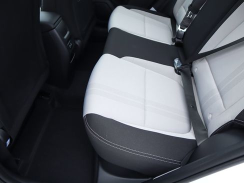 New 2026 Hyundai Venue SEL FWD image 12