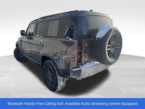 Used 2025 Land Rover Defender 110 S AWD/4WD image 6