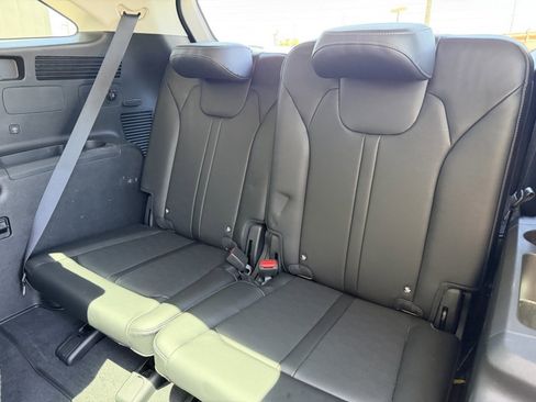 Used 2025 Kia Sorento S w/ Panoramic Sunroof Package FWD image 34