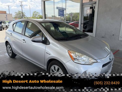 Used 2014 Toyota Prius C Two FWD image 1