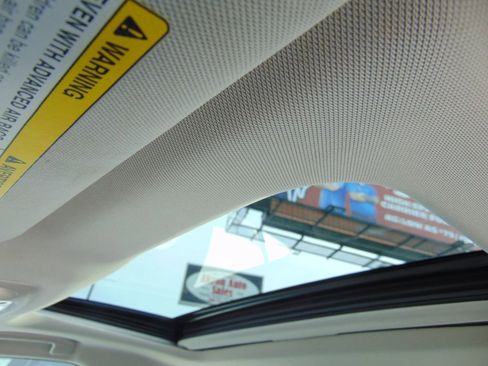 Used 2015 INFINITI Q50 Premium w/ Navigation Package image 24