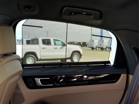 Used 2021 Porsche Cayenne S image 24