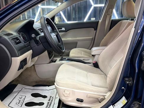Used 2009 Ford Fusion SE FWD image 24