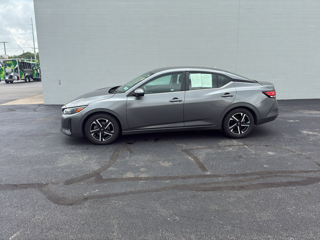 Used 2024 Nissan Sentra SV FWD image 4