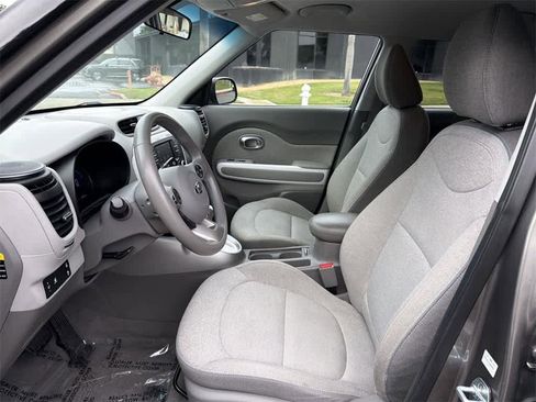Used 2017 Kia Soul EV-e image 24