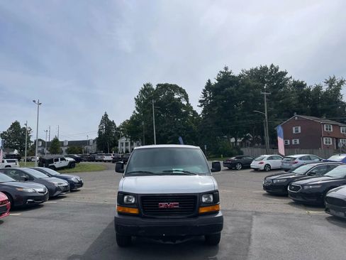 Used 2012 GMC Savana 2500 image 8