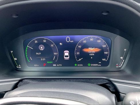 Used 2025 Honda Accord Sport image 12