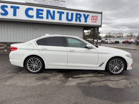 Used 2018 BMW 530e image 18