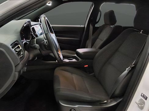 Used 2025 Dodge Durango GT w/ Blacktop Package AWD/4WD image 16