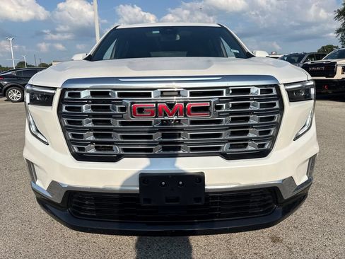 Used 2025 GMC Acadia Denali FWD image 10