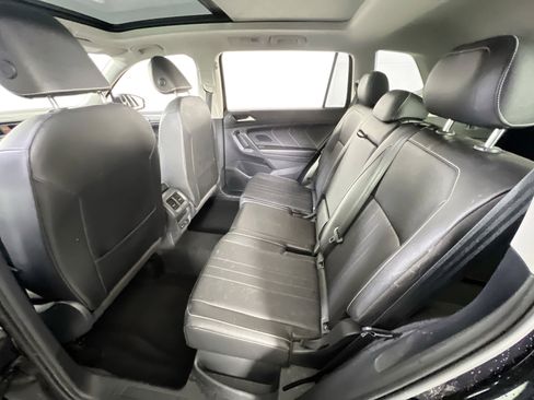 Used 2022 Volkswagen Tiguan SE image 24