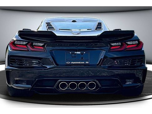 Used 2025 Chevrolet Corvette Z06 w/ Battery Protection Package RWD image 6