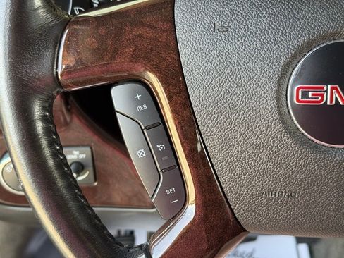 Used 2019 GMC Savana 2500 RWD image 26