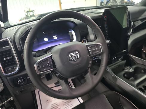 Used 2025 RAM 1500 Laramie w/ Night Edition AWD/4WD image 18