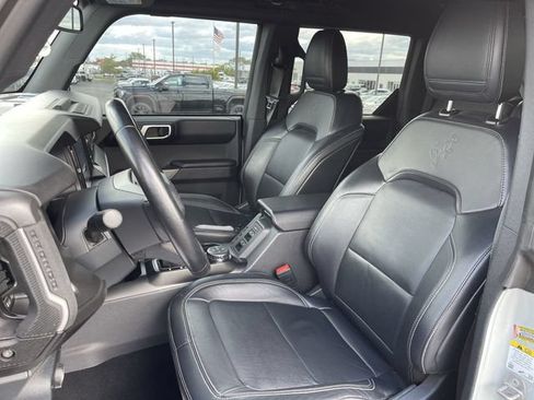 Used 2021 Ford Bronco First Edition AWD/4WD image 11
