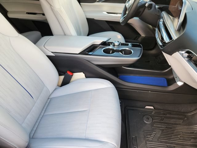Certified 2024 Cadillac Lyriq Sport AWD/4WD image 22