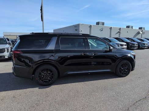 New 2026 Kia Carnival SX Prestige image 2