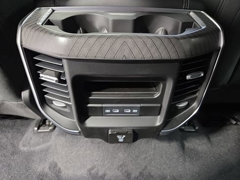 New 2026 RAM 1500 Big Horn AWD/4WD image 34