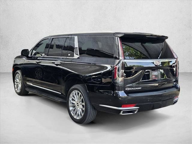 Used 2023 Cadillac Escalade ESV Premium Luxury AWD/4WD image 7