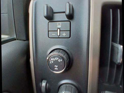 Used 2018 GMC Sierra 1500 Denali w/ Denali Ultimate Package image 30