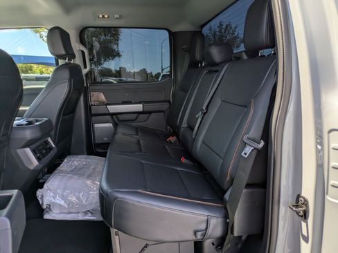 Certified 2025 Ford F250 Lariat AWD/4WD image 29