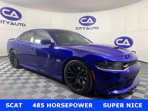 Used 2019 Dodge Charger Scat Pack w/ Dynamics Package image 1