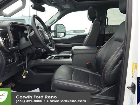 Used 2025 Ford F350 Lariat w/ Black Appearance Package image 9