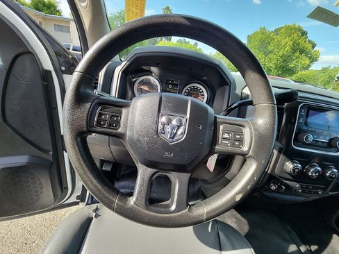 Used 2013 RAM 5500 Tradesman w/ PWR & Remote Entry Group RWD image 11