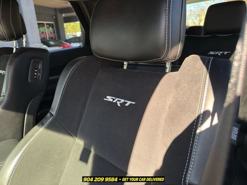 Used 2018 Dodge Durango SRT w/ Trailer Tow Group IV AWD/4WD image 30
