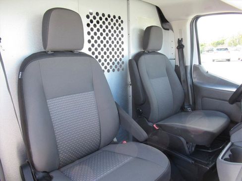 Used 2020 Ford Transit 250 Low Roof image 8