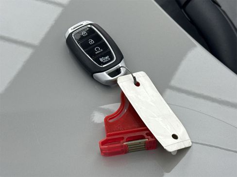 Used 2022 Hyundai Kona SEL w/ Cargo Package image 40