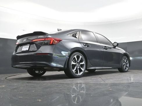 Used 2025 Honda Civic Sport image 31