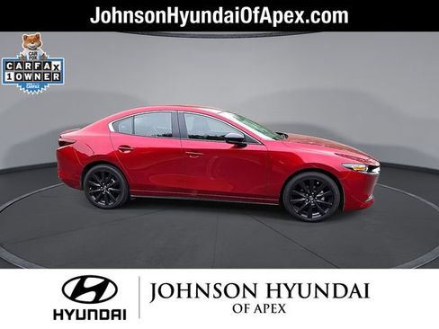 Used 2024 MAZDA MAZDA3 s FWD image 10