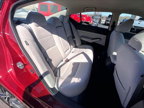 Used 2025 Nissan Altima 2.5 SV image 27