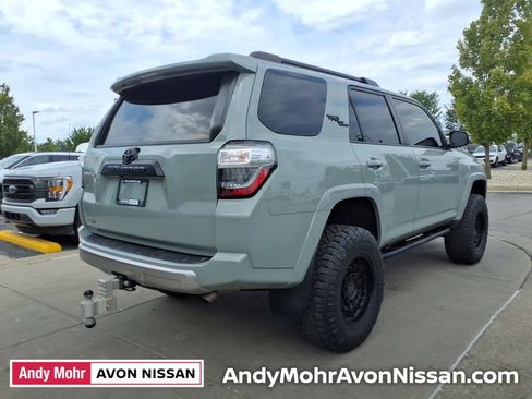 Used 2022 Toyota 4Runner TRD Off-Road Premium w/ Moonroof Package AWD/4WD image 7