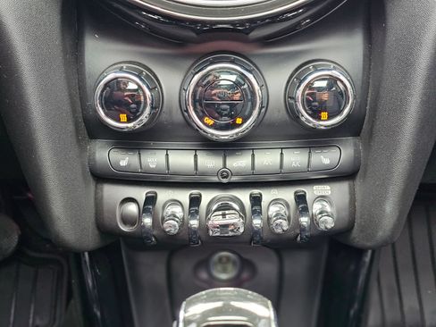Used 2023 MINI Cooper S FWD image 13
