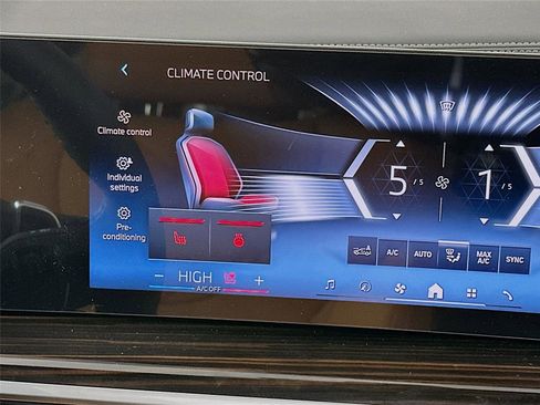 New 2026 BMW X5 xDrive40i w/ Premium Package image 21