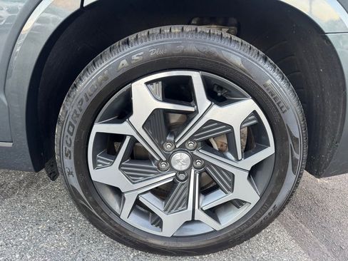 Used 2022 Hyundai Palisade Calligraphy image 14