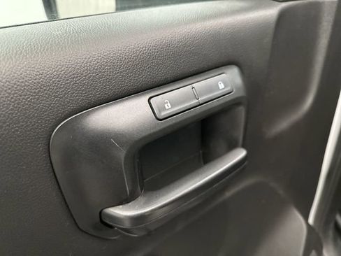 Used 2015 GMC Sierra 1500 2WD Regular Cab image 19