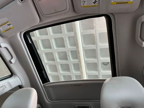 Used 2009 Subaru Forester 2.5X Limited AWD/4WD image 19