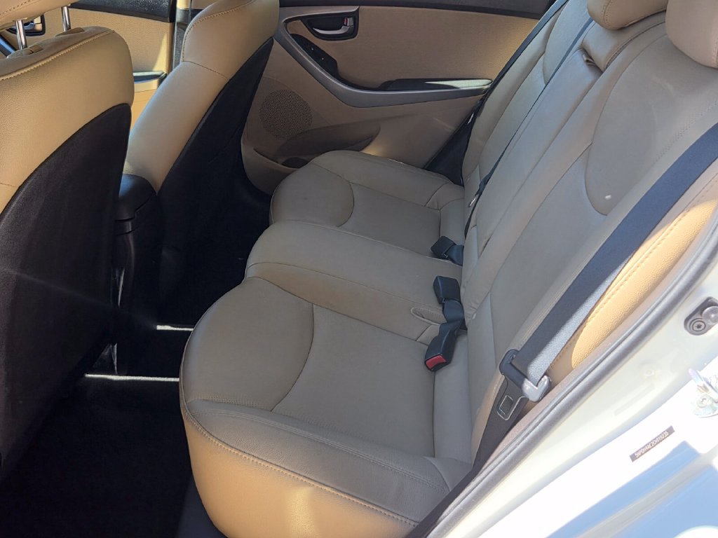 Used 2012 Hyundai Elantra Limited w/ Technology Pkg 5 FWD image 12