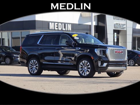Used 2024 GMC Yukon Denali w/ Advanced Technology Package image 1