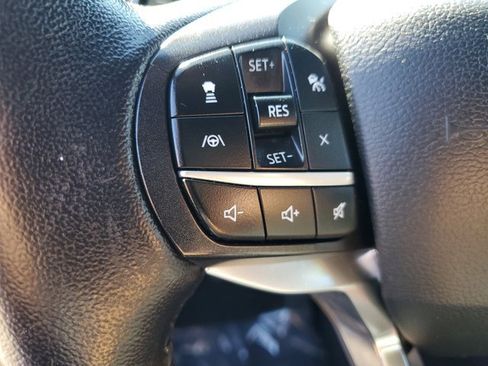 Used 2020 Ford Explorer Limited image 28